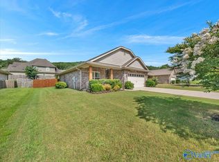 2906 Blossom Park Dr, Owens Cross Roads, AL 35763