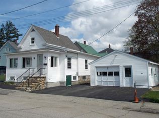 52 Hinchey St, Berlin, NH 03570