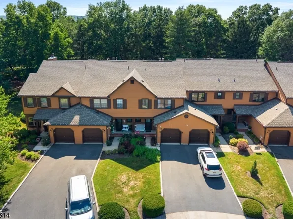 16 Estate Rd, Hillsborough Twp., NJ 08844