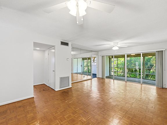 4th image of 2160 NE 36th Street #37