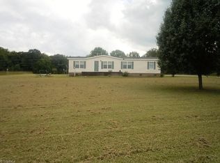 156 Timberlake Trl, Elkin, NC 28621