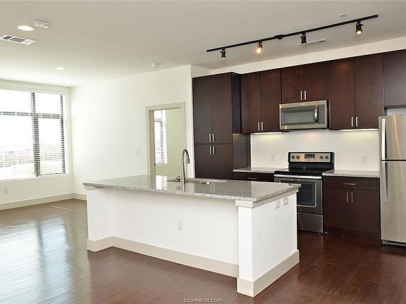 5th image of 170 Century Square Dr APT 381