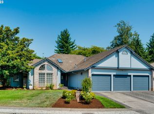 16506 SE Fisher Dr, Vancouver, WA 98683