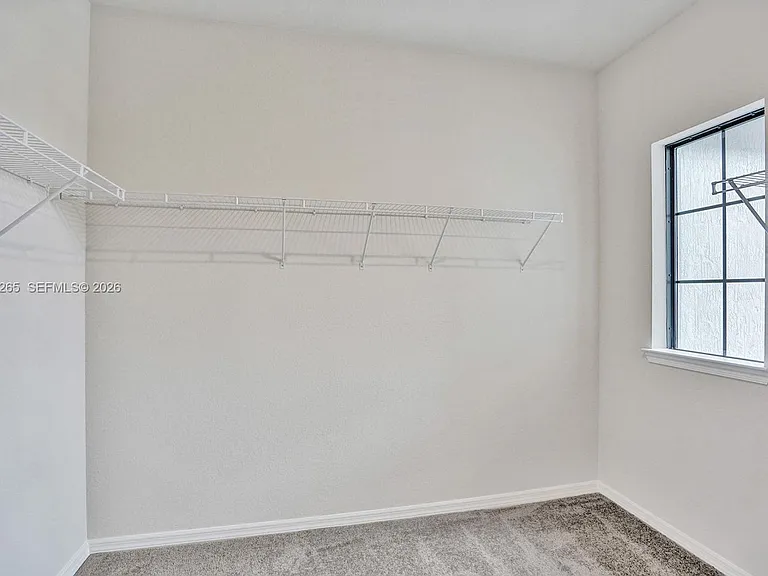 2202 S Appleton Cir S — Photo 18