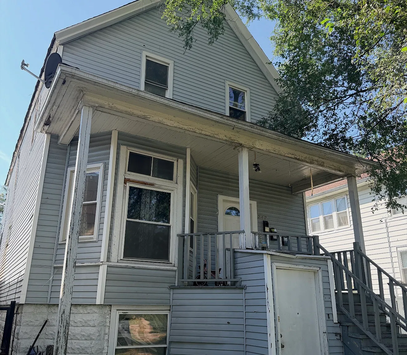 3 bed, 1338 sqft, $1,600 — Photo 1