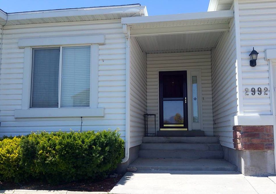 1st image of 2992 S Shepard Ln