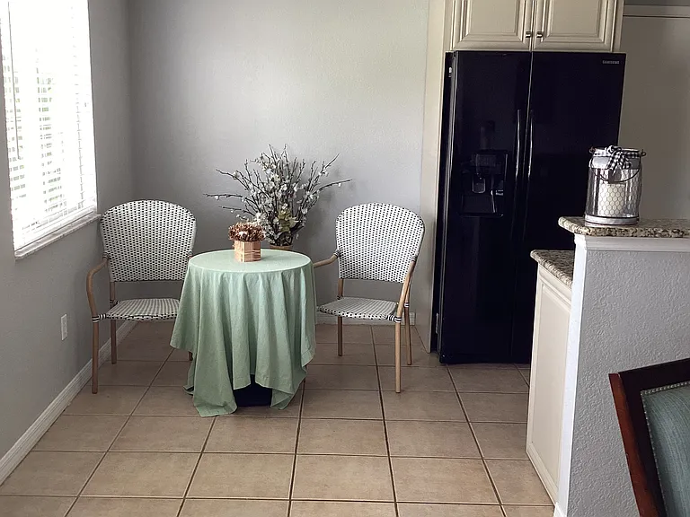 4402 Shadow Crest Pl #D — Photo 5