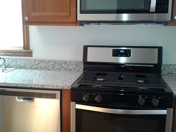 5th image of 10646 S Kedzie Ave