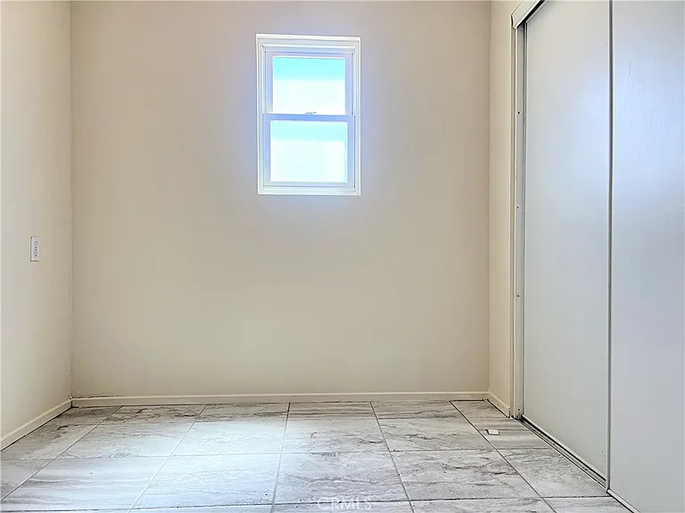 17601 Sycamore Ln — Photo 41