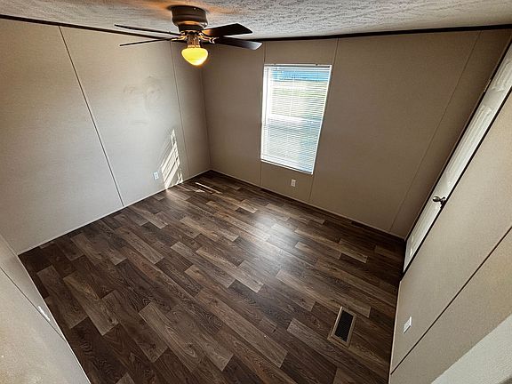 5th image of 107 Cedar Grove Loop