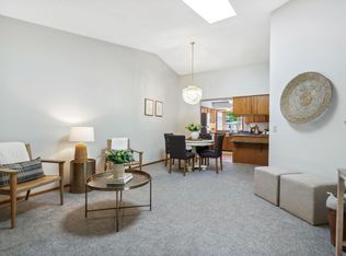 8833 Norway St NW, Coon Rapids, MN 55433