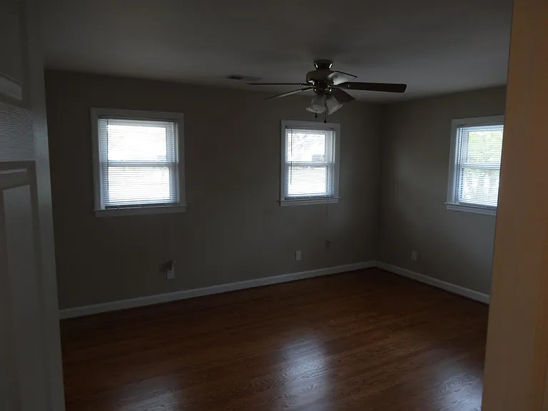 5773 Gumtree Rd — Photo 12