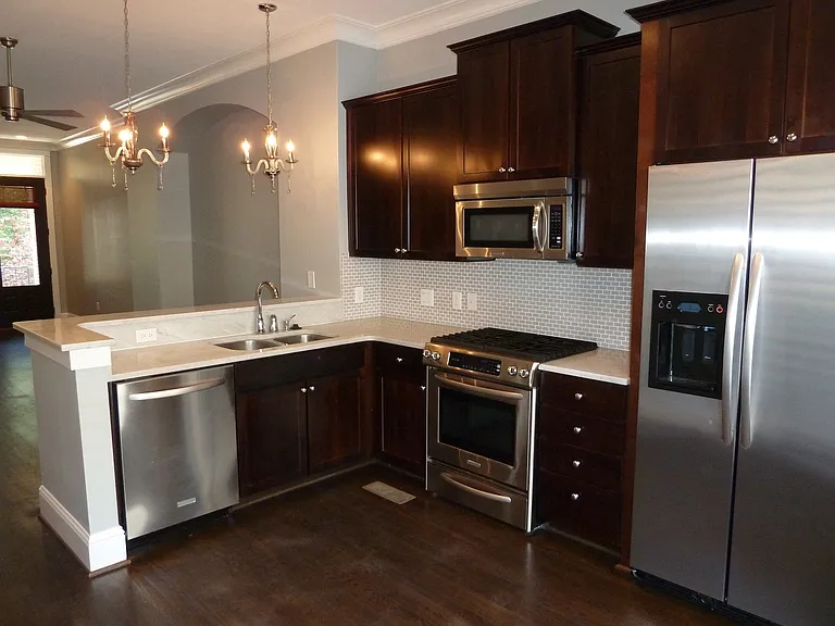 4727 Cypress Cmns — Photo 4