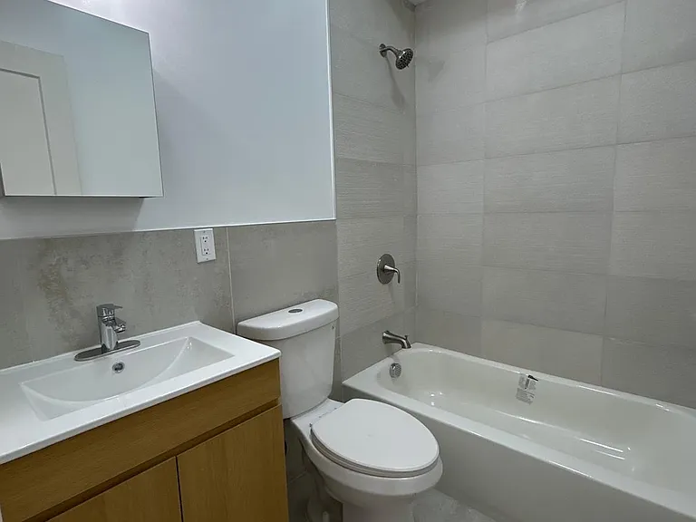 12 Elm St #2 — Photo 14
