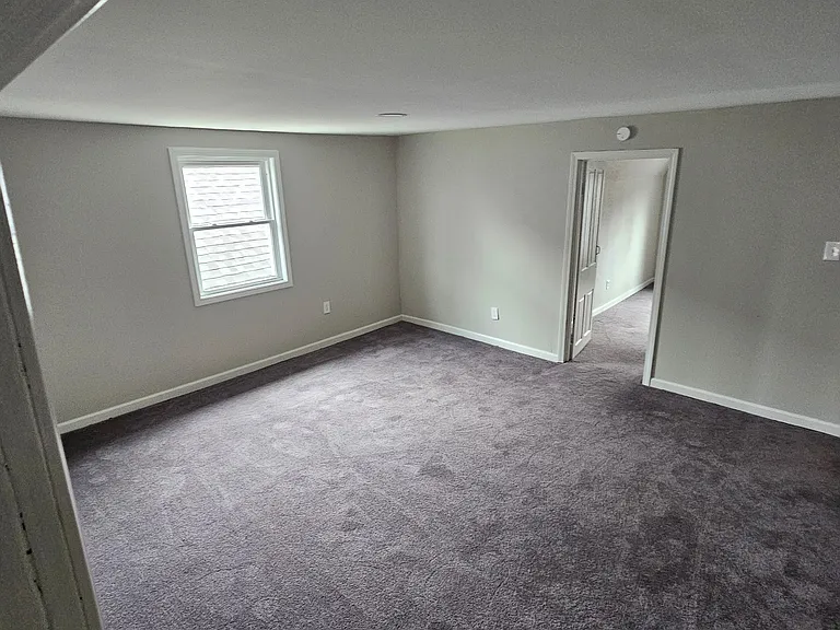 118 E Park St — Photo 9