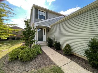 8070 Mill Rock Dr #15-F, West Chester, OH 45069