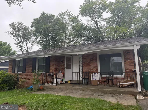 124 Spring St, Gaithersburg, MD 20877