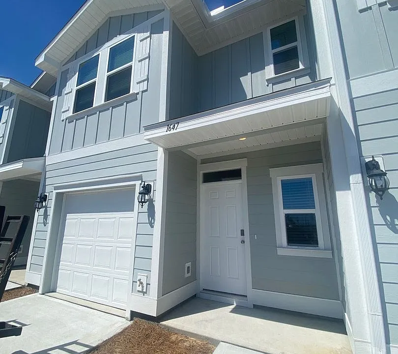 1647 Caleigh Ct