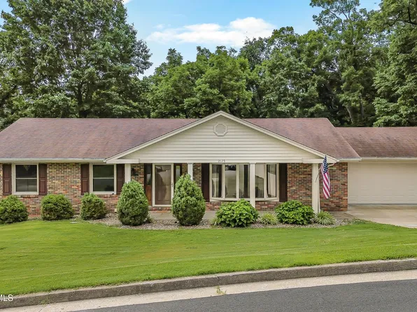 2125 Cedar Hill Rd, Jefferson City, MO 65109