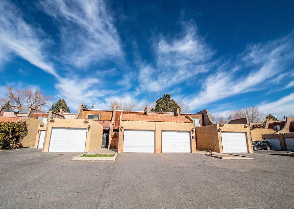 1st image of 1060 E Navajo St #D