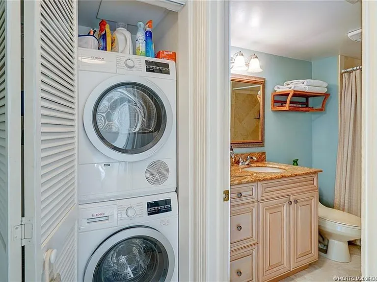 1289 NE Ocean Blvd #6 — Photo 29