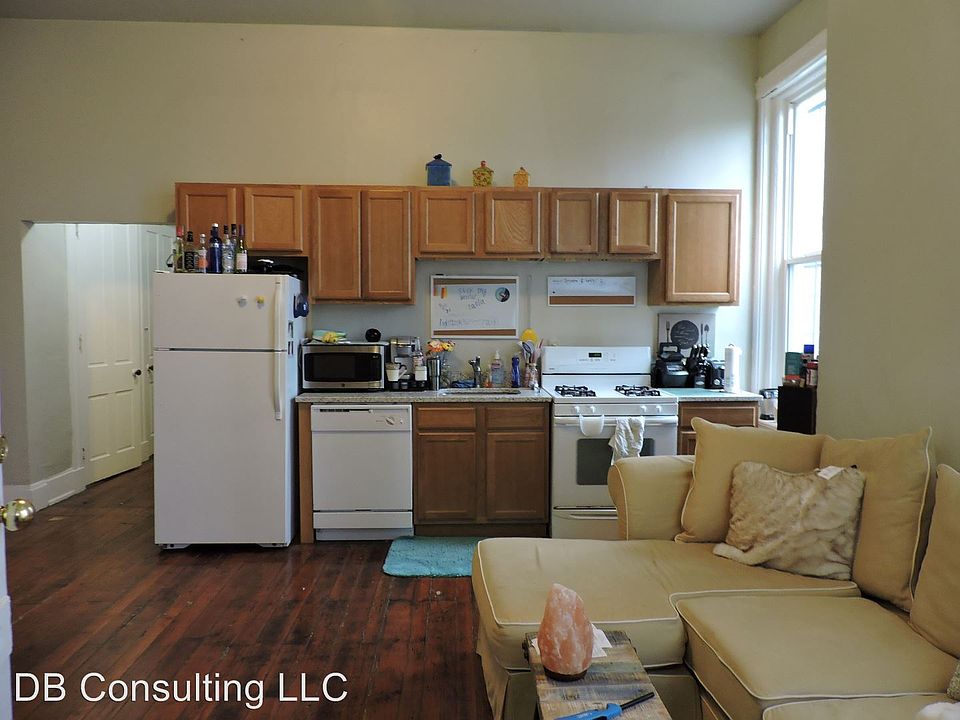1st image of 24 Conklin St #241