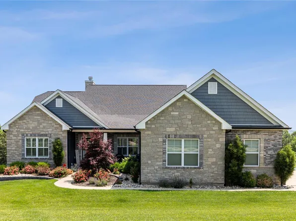 3107 Stonebridge Pl, Festus, MO 63028