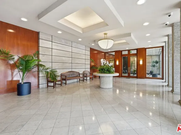 800 W 1st St APT 710, Los Angeles, CA 90012