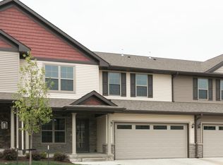 475 Cambria Dr, North Liberty, IA 52317