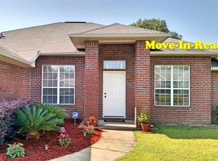 4913 Pineview Ridge Rd, Pace, FL 32571