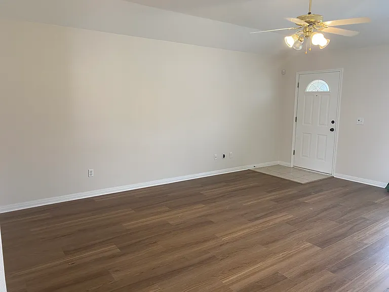 2125 Keystone Dr — Photo 9