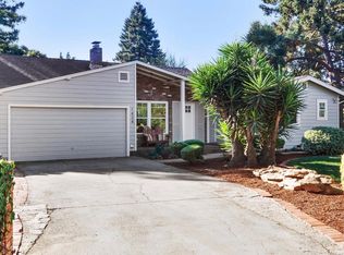 1434 Fremont Ave, Los Altos, CA 94024