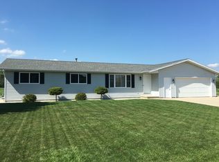 436 Spruce Dr, Reedsville, WI 54230