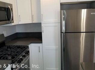 1133 Amoroso Pl, Venice, CA 90291
