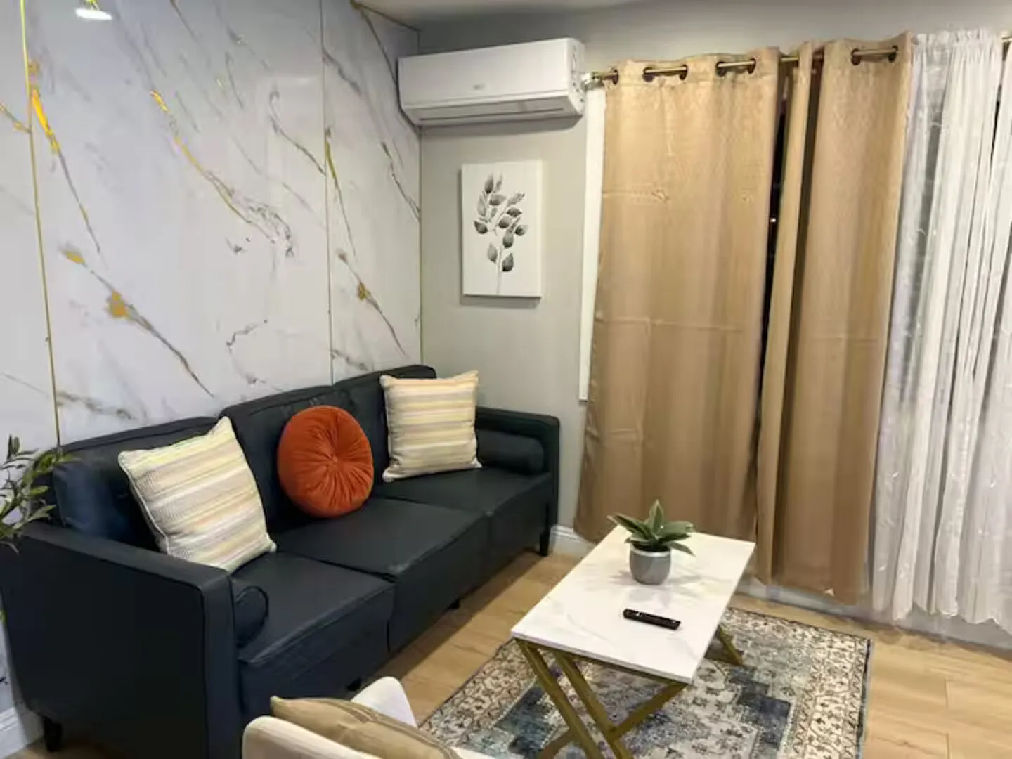 A18 Gillespie 1059 B — Photo 4