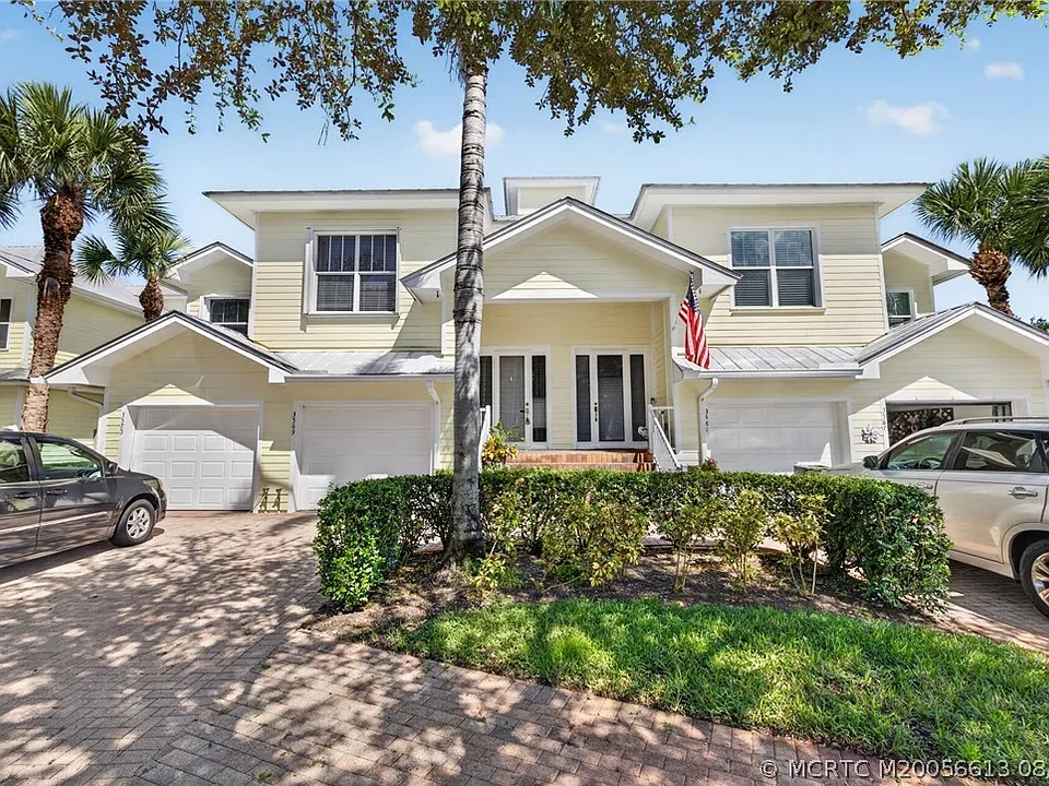 3569 SW Sawgrass Villas Dr #1-C