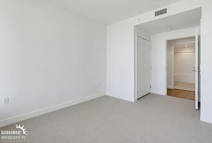 1388 Kettner Blvd #2409 — Photo 11