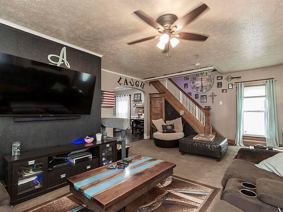 5th image of 1519 Lincolnway E