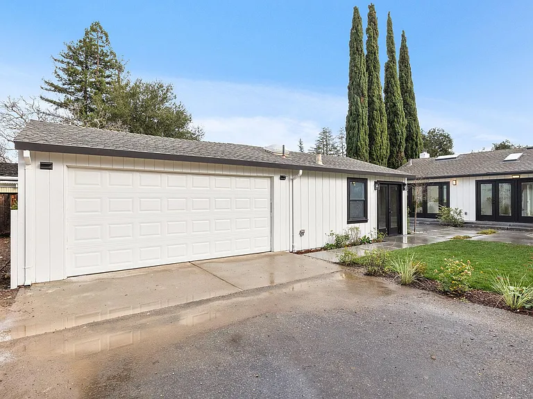 1230 Carmel Ter — Photo 30