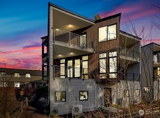 417 102nd Avenue SE, Bellevue, WA