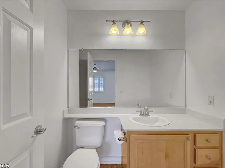 10757 Elk Lake Dr — Photo 5