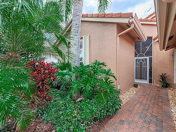 2nd image of 8909 Via Tuscany Dr
