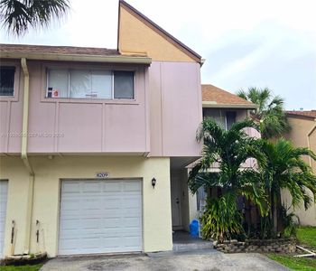 8209 NW 8th St #1, Plantation, FL, 33324