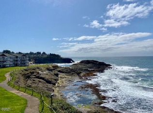 709 NW High St #601, Newport, OR 97365