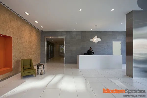 Sold by Modern Spaces | media 9