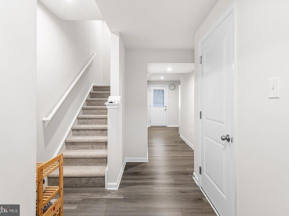 4th image of 22 Magnolia Way