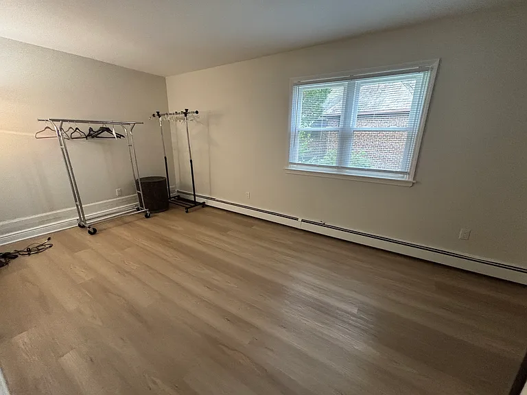 76 Florence St #1 — Photo 8