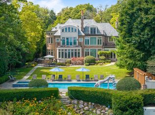 765 Sheridan Rd, Winnetka, IL 60093