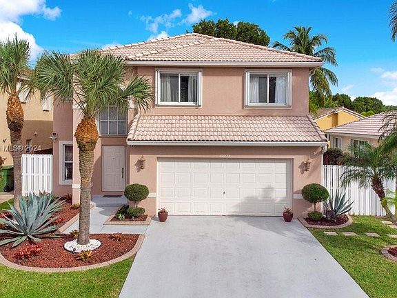 3rd image of 20873 NW 14th Ct