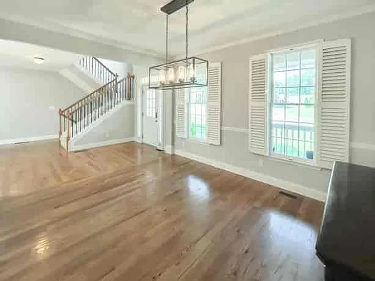 4918 Shallow Creek Trl NE — Photo 9